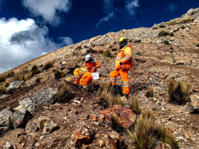 Plan de Cierre y Expediente Técnico de los Pasivos Ambientales de la Ex Unidad Minera Huamuyo, San Mateo - Lima Cliente_ Activos Mineros SAC